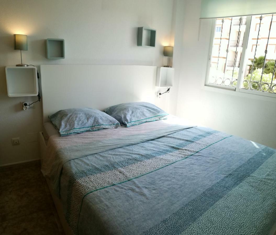 Casa Punta Prima Apartman Orihuela Kültér fotó